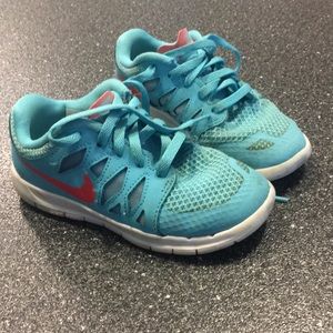 Girls 11 Nike tennis shoes